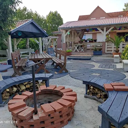 Hartmann Panzio 3* Barcs